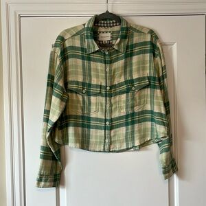 🌸AMERICAN EAGLE BUTTON DOWN PLAID SHIRT